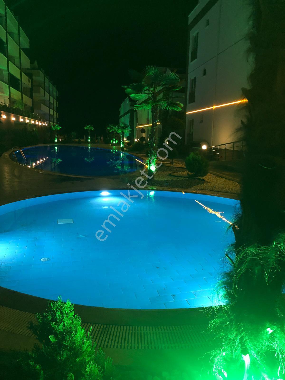 Sahibinden Kiralık Ultra Lüks Sitede 1+1 Daire - Görsel 10