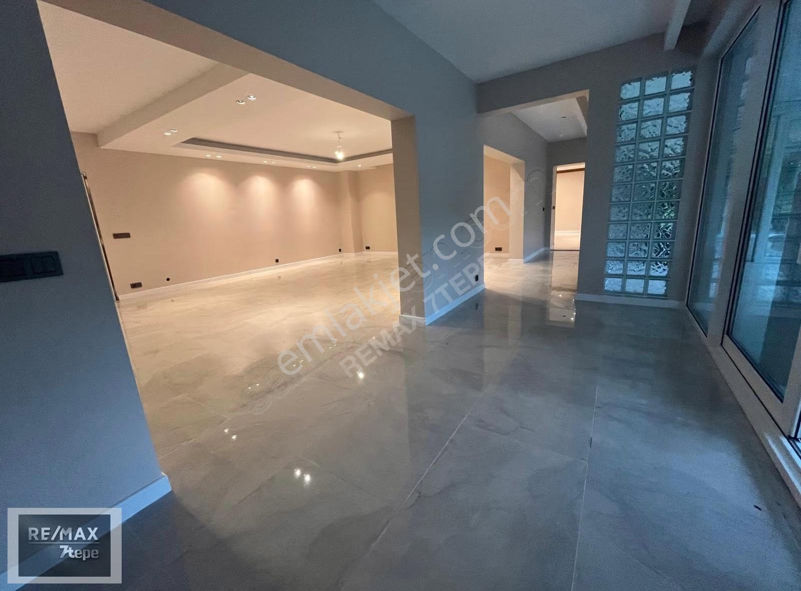 Acarkent'te Düz Girişli, Özel Havuzlu Ultra Lüks Kiralık Villa - Görsel 27