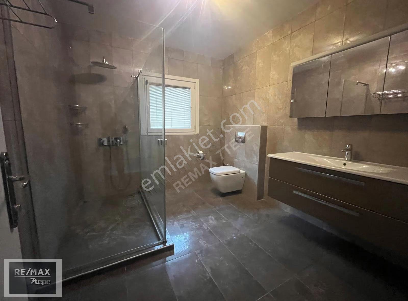 Acarkent'te Düz Girişli, Özel Havuzlu Ultra Lüks Kiralık Villa - Görsel 16