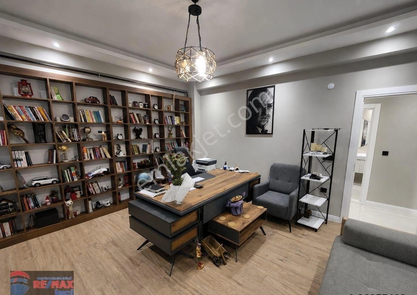 Re/max İnci'den Karesi Kuva-i Milliye 'de Satılık 6+1 Akıllı Ev Sistemli Bahçeli Tripleks Villa - Görsel 32