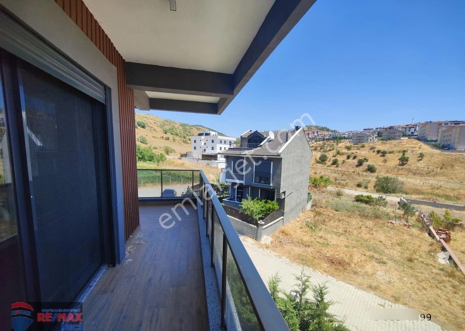 Re/max İnci'den Karesi Kuva-i Milliye 'de Satılık 6+1 Akıllı Ev Sistemli Bahçeli Tripleks Villa - Görsel 37
