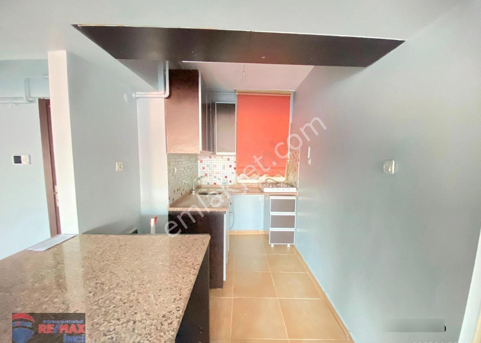 Re/max İnci'den Bandırma Atatürk Caddesinde 2+1 Satılık Daire - Görsel 3