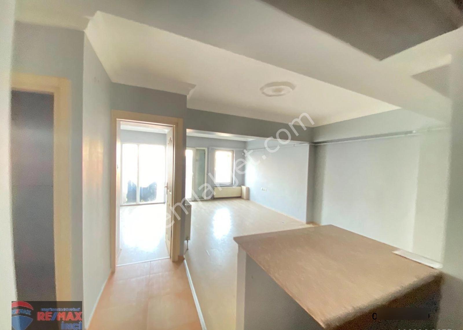 Re/max İnci'den Bandırma Atatürk Caddesinde 2+1 Satılık Daire - Görsel 4