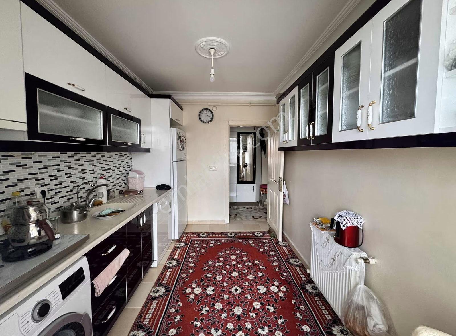 Fevzipaşa Mahallesin De Satılık 3+1 İskanlı Daire - Görsel 20