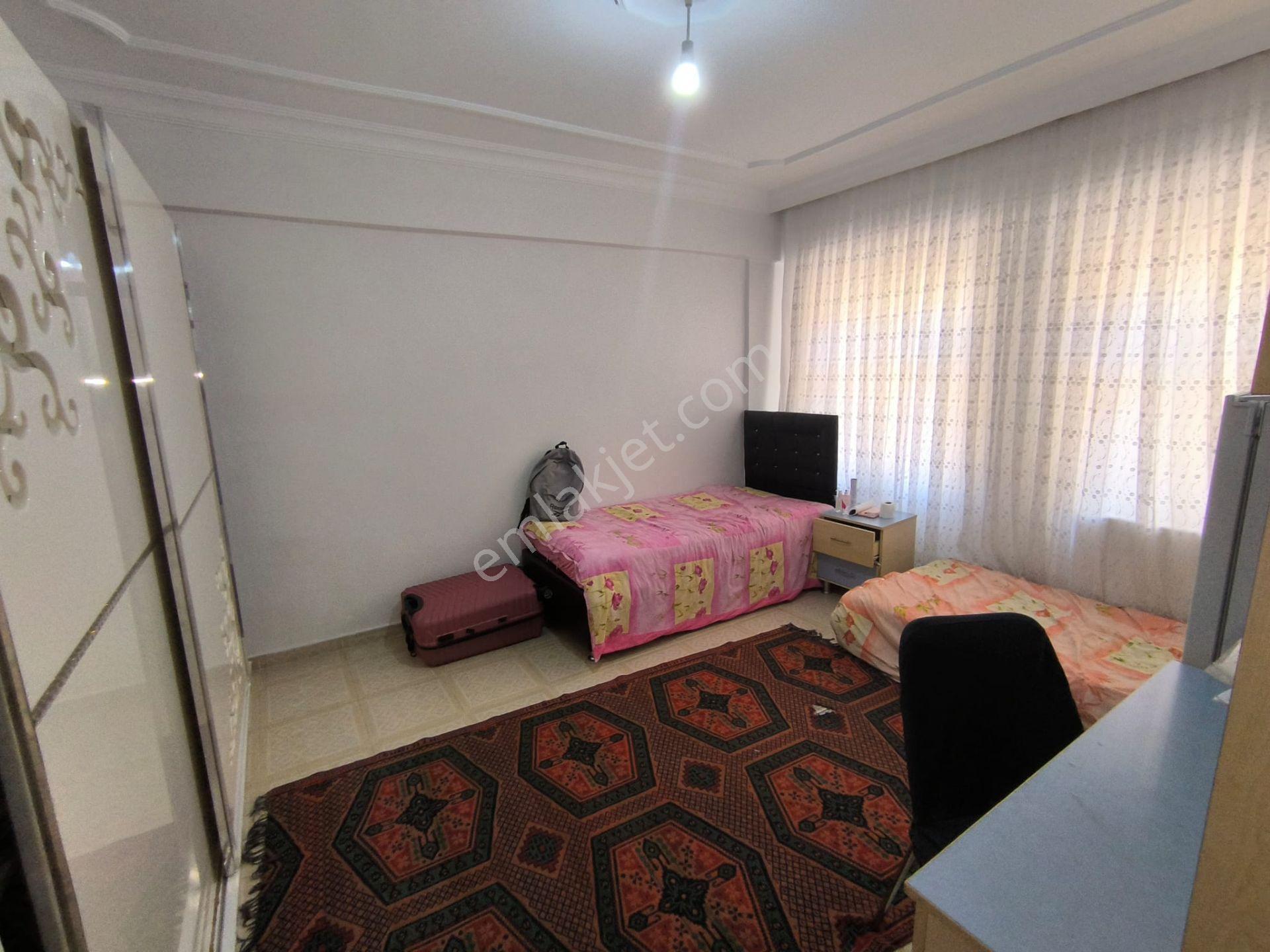Şair Nabi Mahallesi'nde Satılk Ara Kat Temiz Ve Geniş Doğalgazlı Daire - Görsel 11