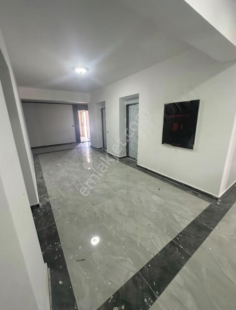 Adres Gayrimenkulden Sincan Saraycıkta 2+1 Daire 2. Katta