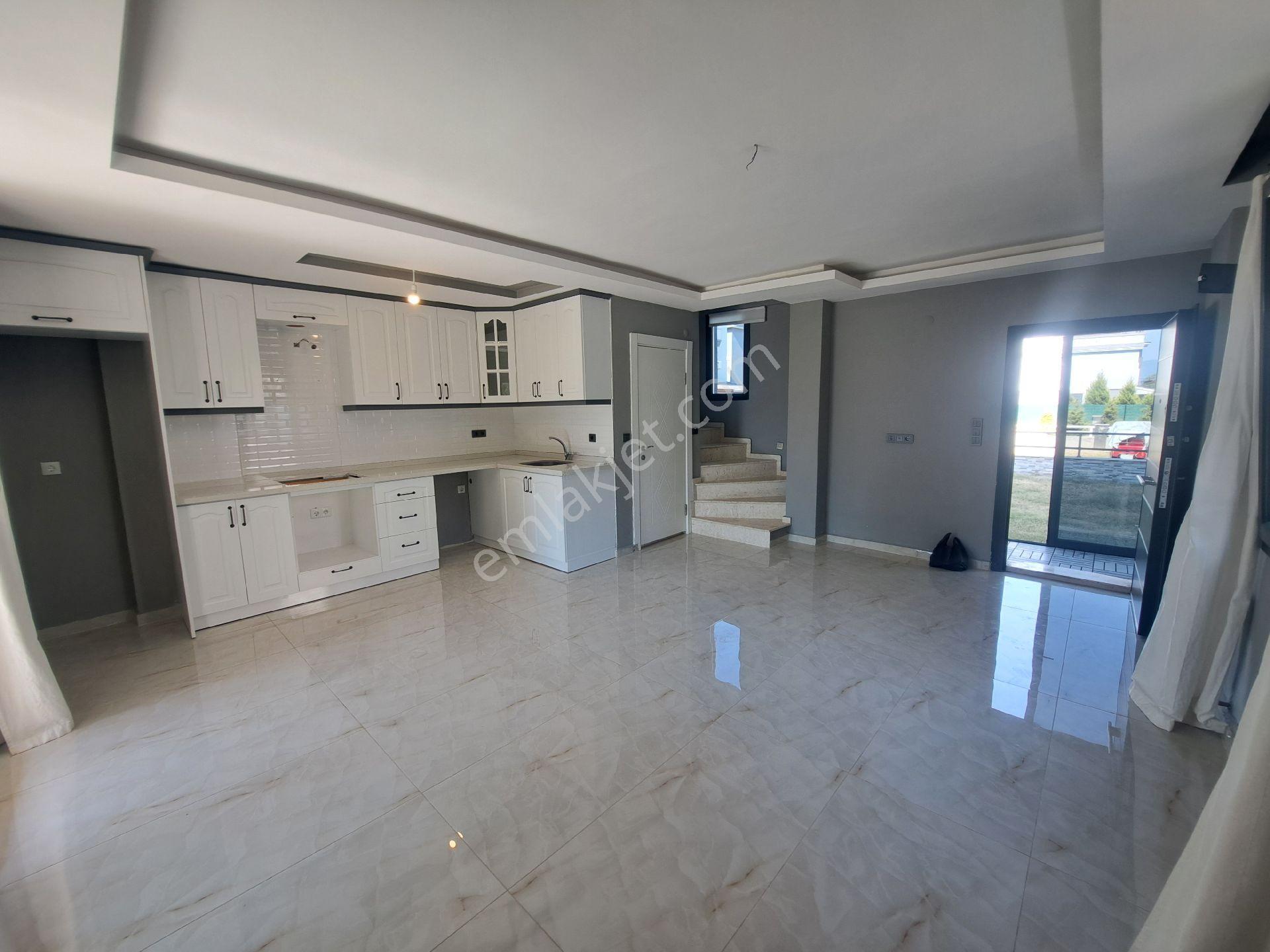 İzmir Seferihisar Doğanbey De Satılık 260m2 3+1 Villa - Görsel 15