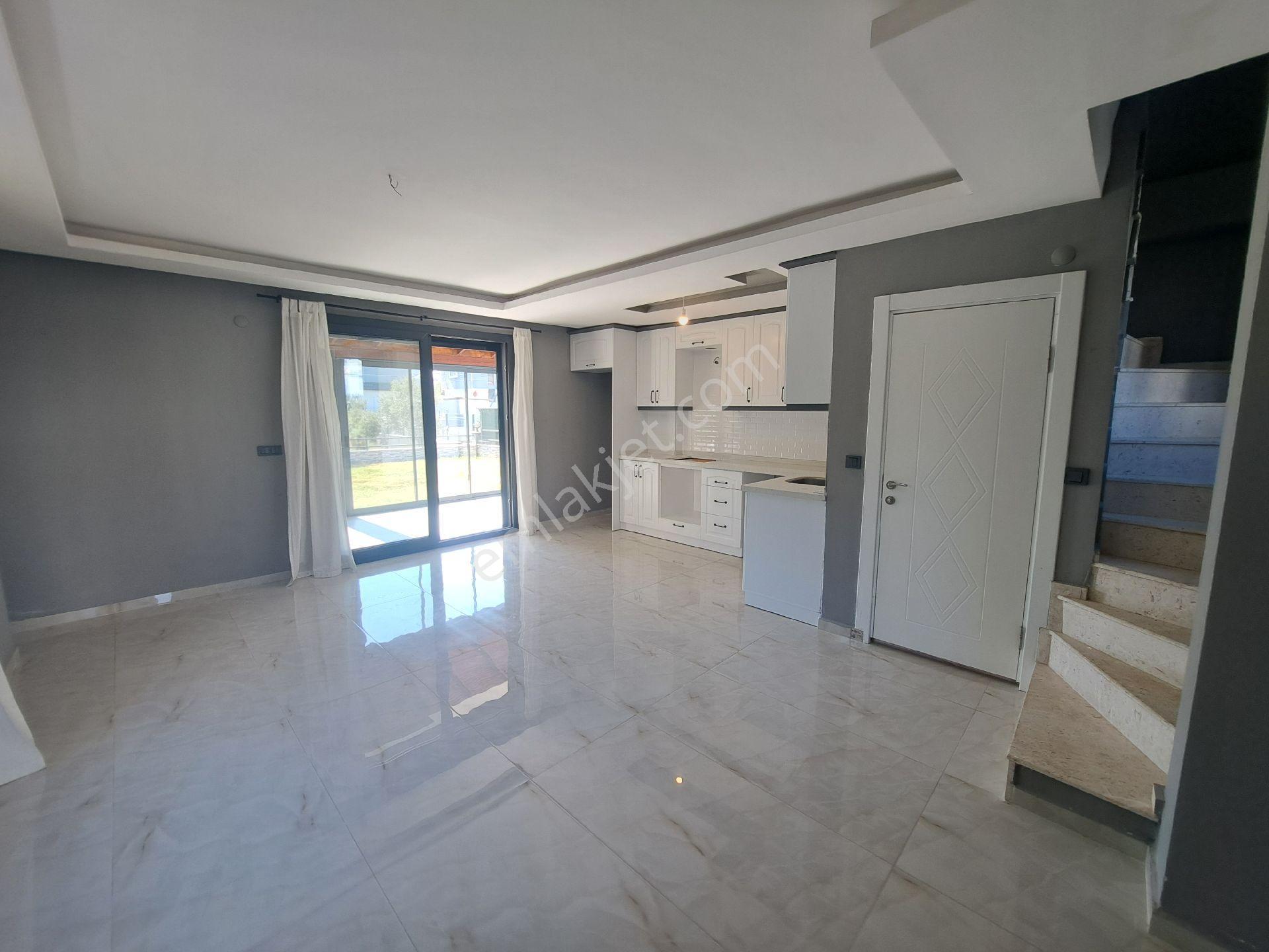 İzmir Seferihisar Doğanbey De Satılık 260m2 3+1 Villa - Görsel 14