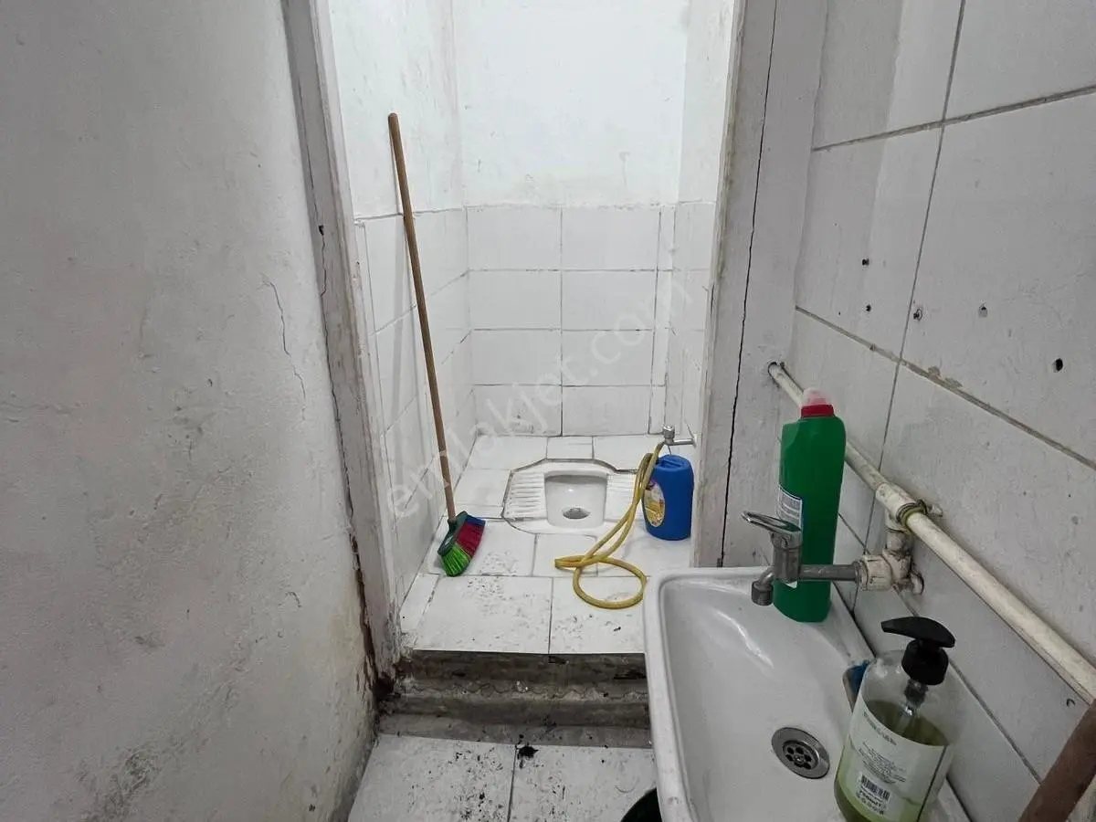 Küçükköy Karadeniz Mahellesinde Yatırımlık Satılık 60m ² Dükkan - Görsel 4