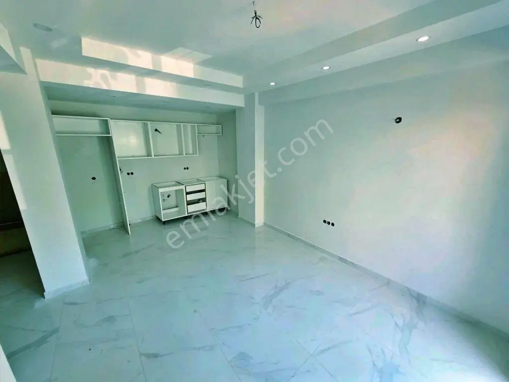 Uytundan Kadıköyde Müstakil Tadında Satılık Sıfır 1+1 Daire - Görsel 3