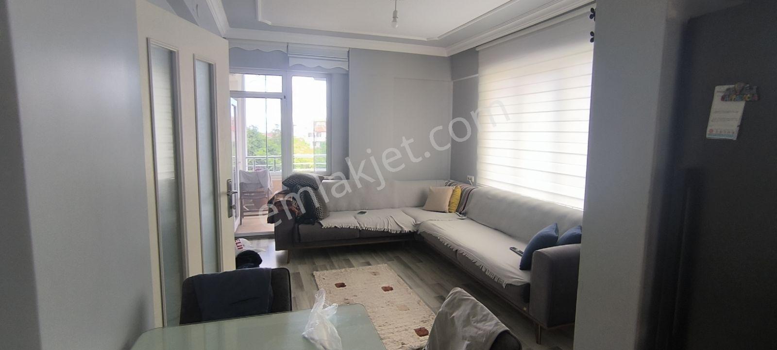 Bafra Fevziçakmak'ta Satılık Masrafsız 12 Yaşında 120 M² Daire - Görsel 2