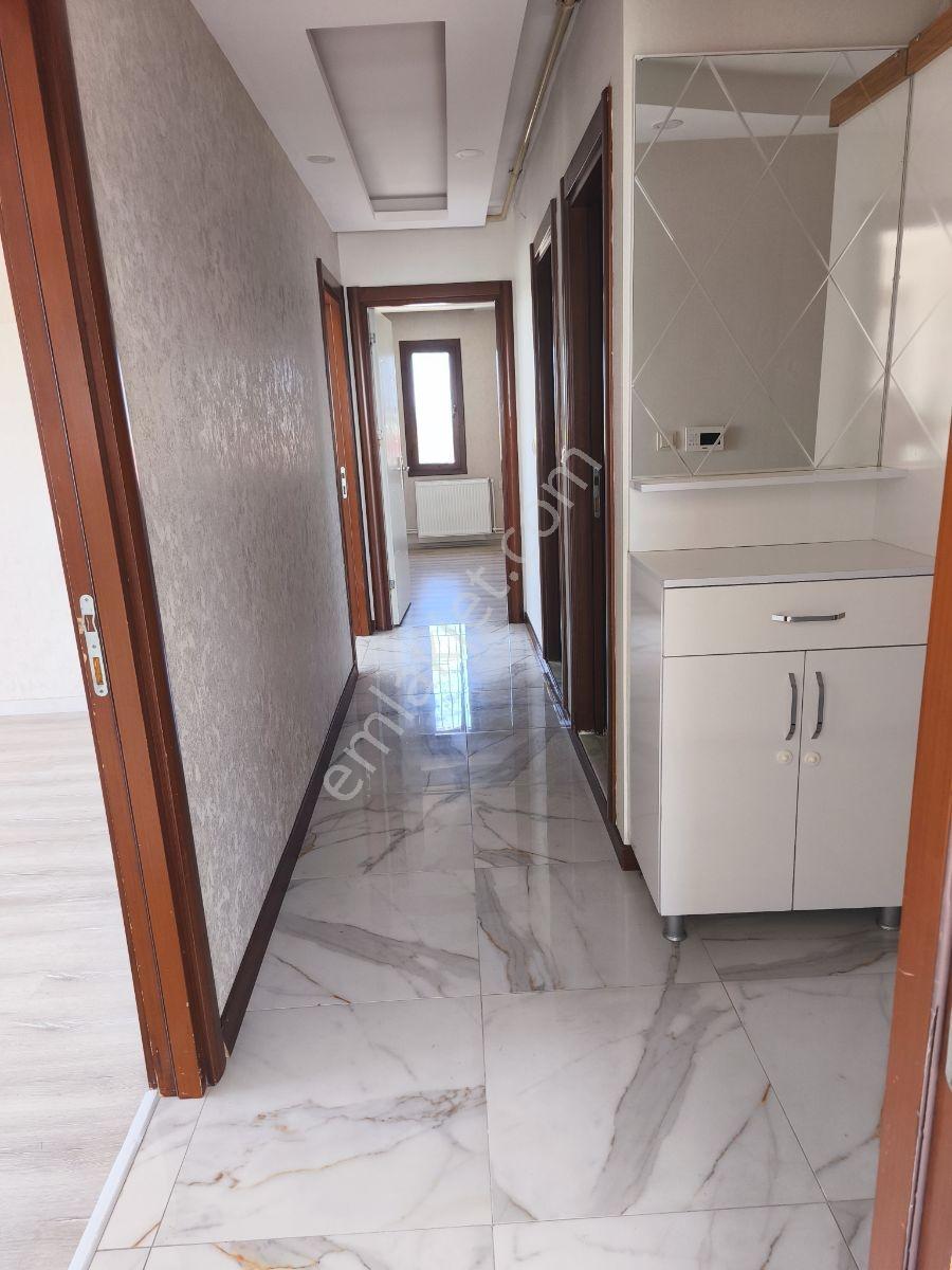 Kardeş Emlak'tan Geniş Daire... - Görsel 26