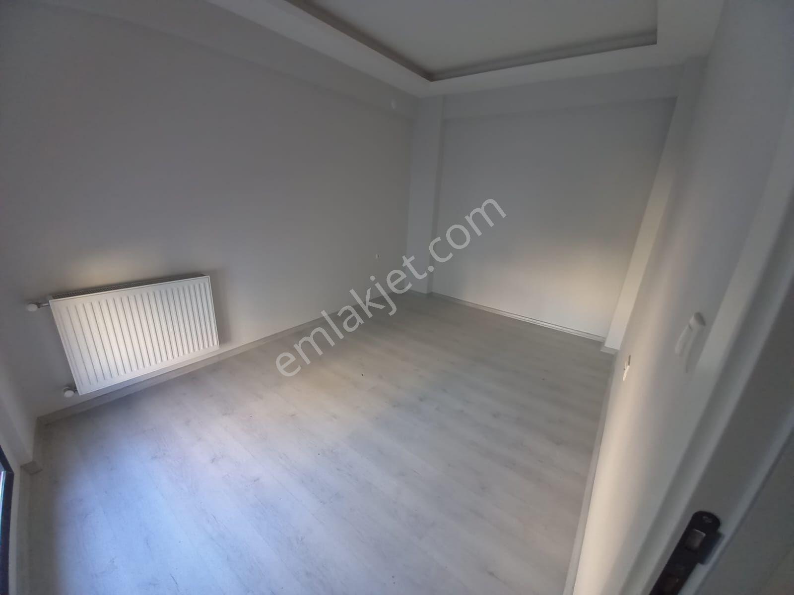 Akıncılar Mahallesi Arakat, Balkonlu 1+1 Kiralık Daire - Görsel 6