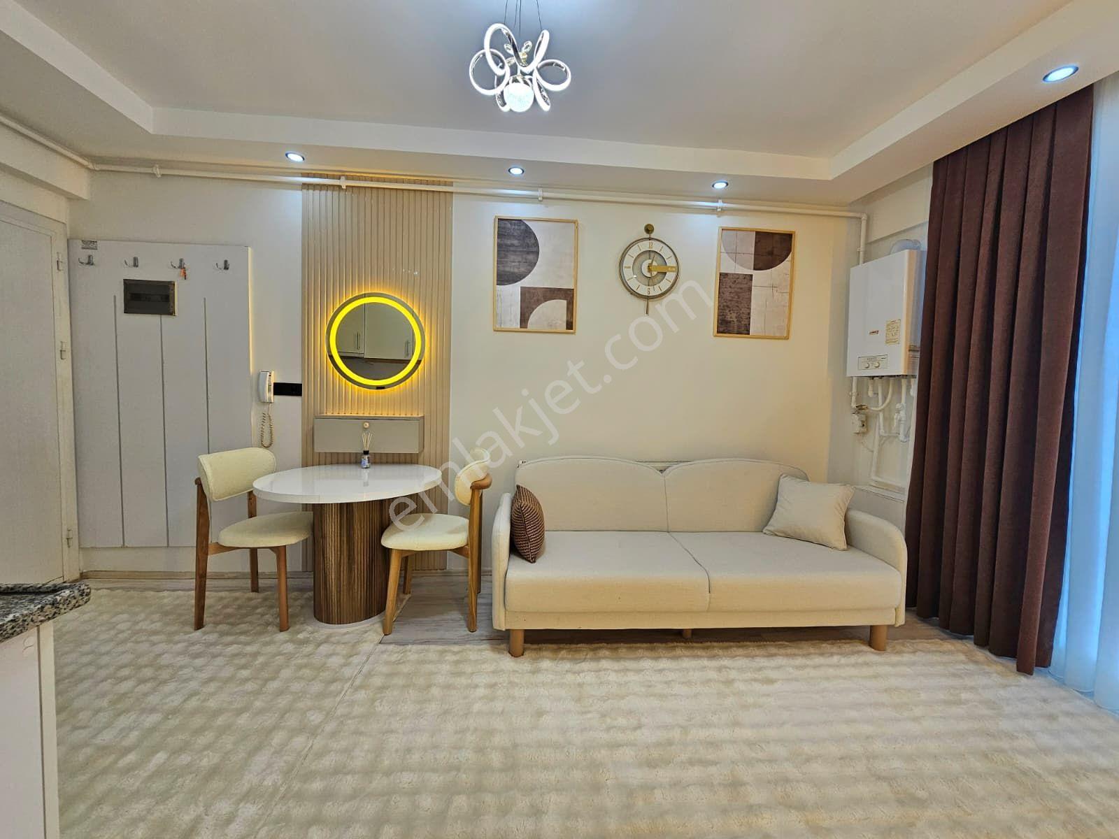 Değirmenönü Mahallesi Ön Cephe Eşyalı Klimalı 1+1 Satılık Apart - Görsel 8