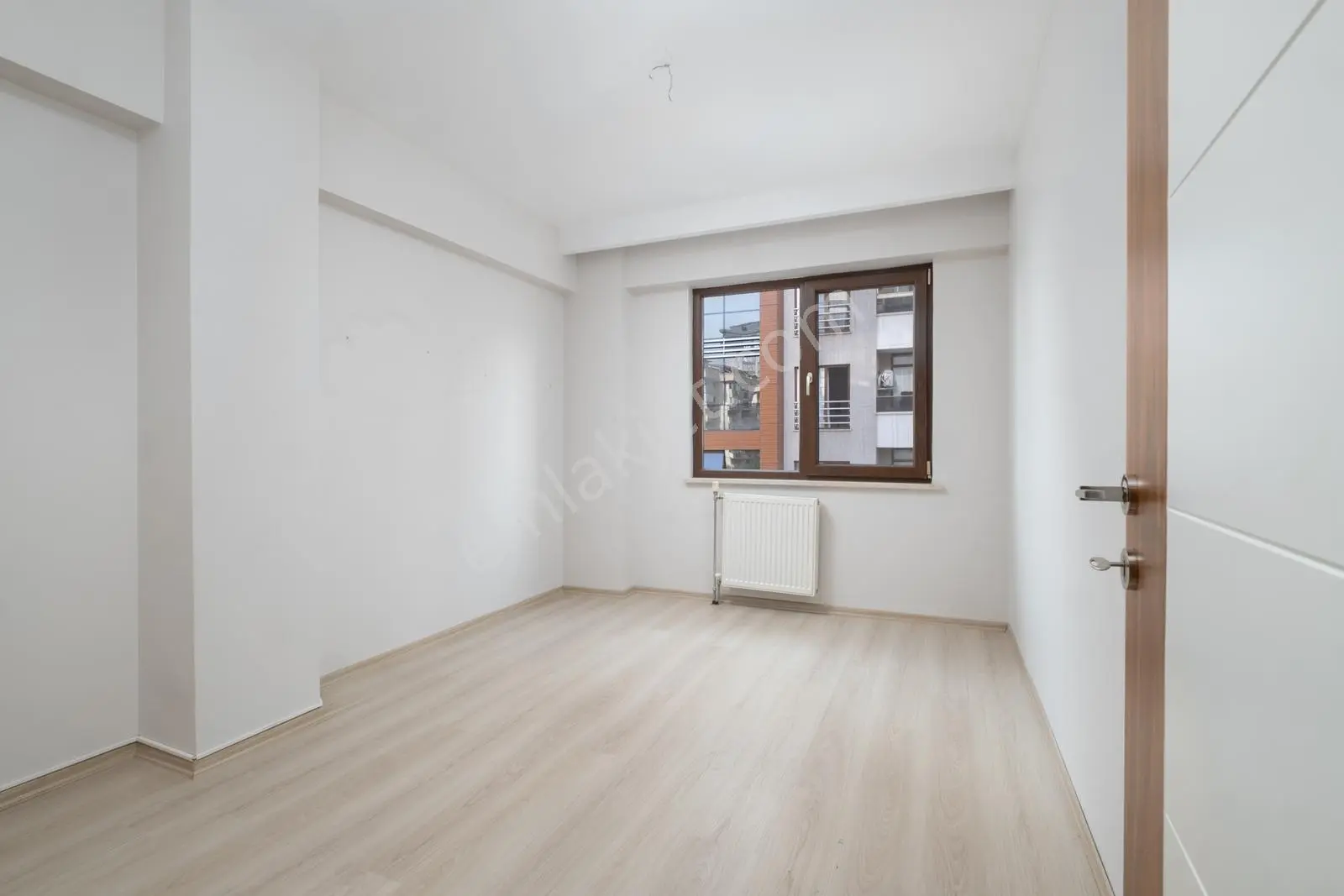Remax Advantage Arzu Aksaray'dan Nılüferkent'te Arakat 3+1 Daıre - Görsel 2