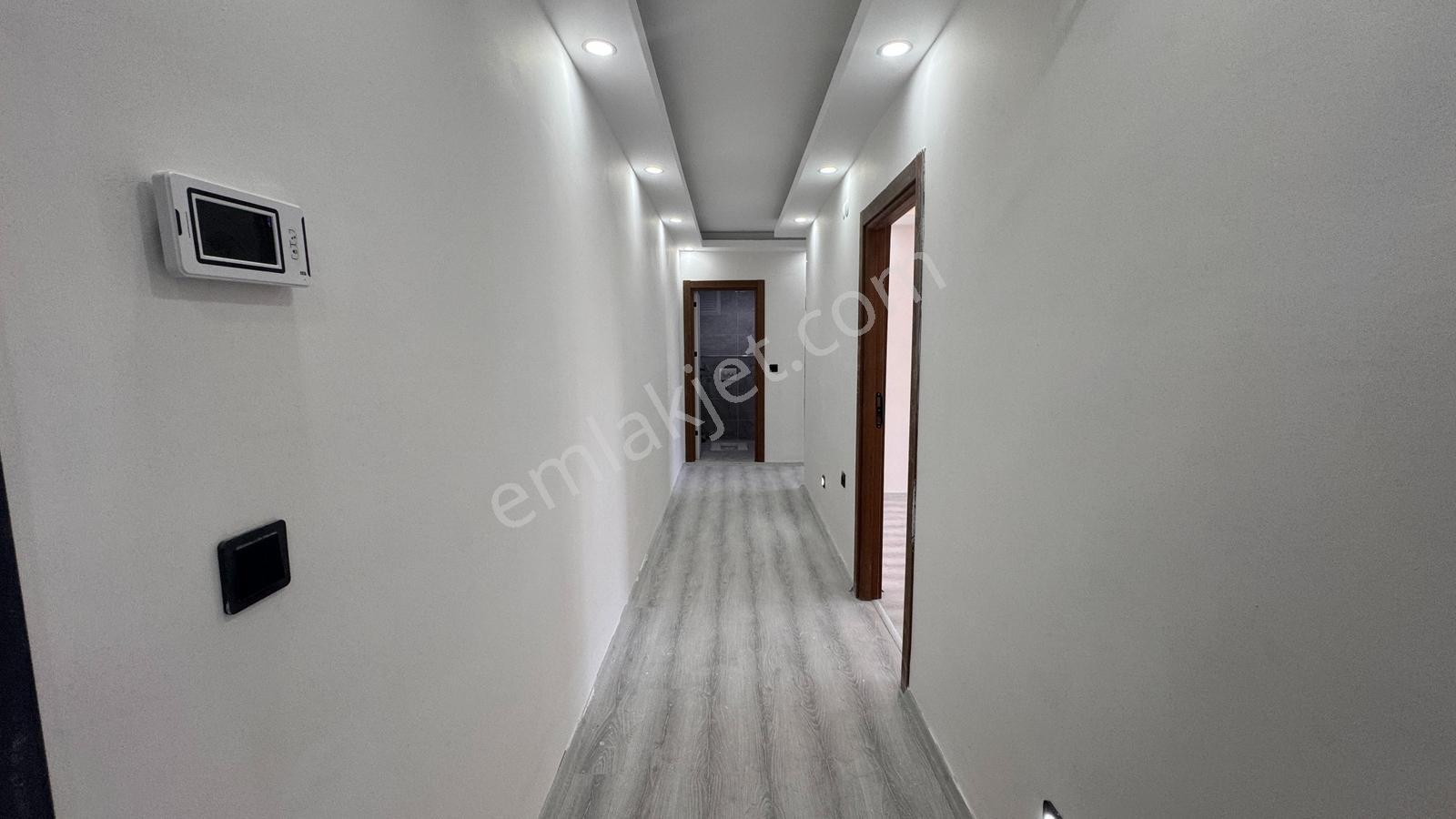 Yalnızbağlar Mah. Devlet Hastanesi Yanı Satılık Sıfır Arakat 2+1 - Görsel 24