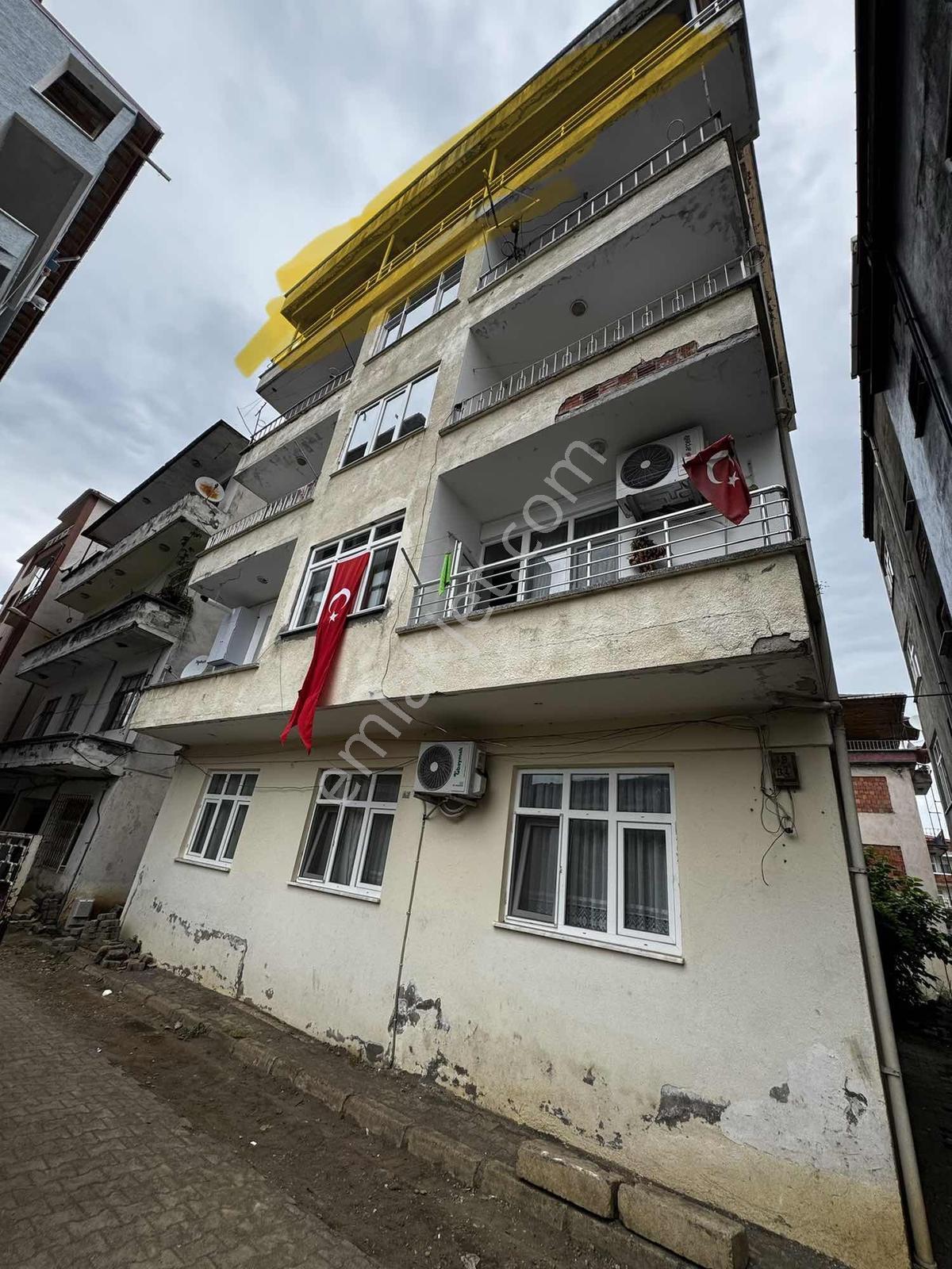 Özgür Emlaktan Deniz Ve Teleferik Manzaralı Daire - Görsel 3