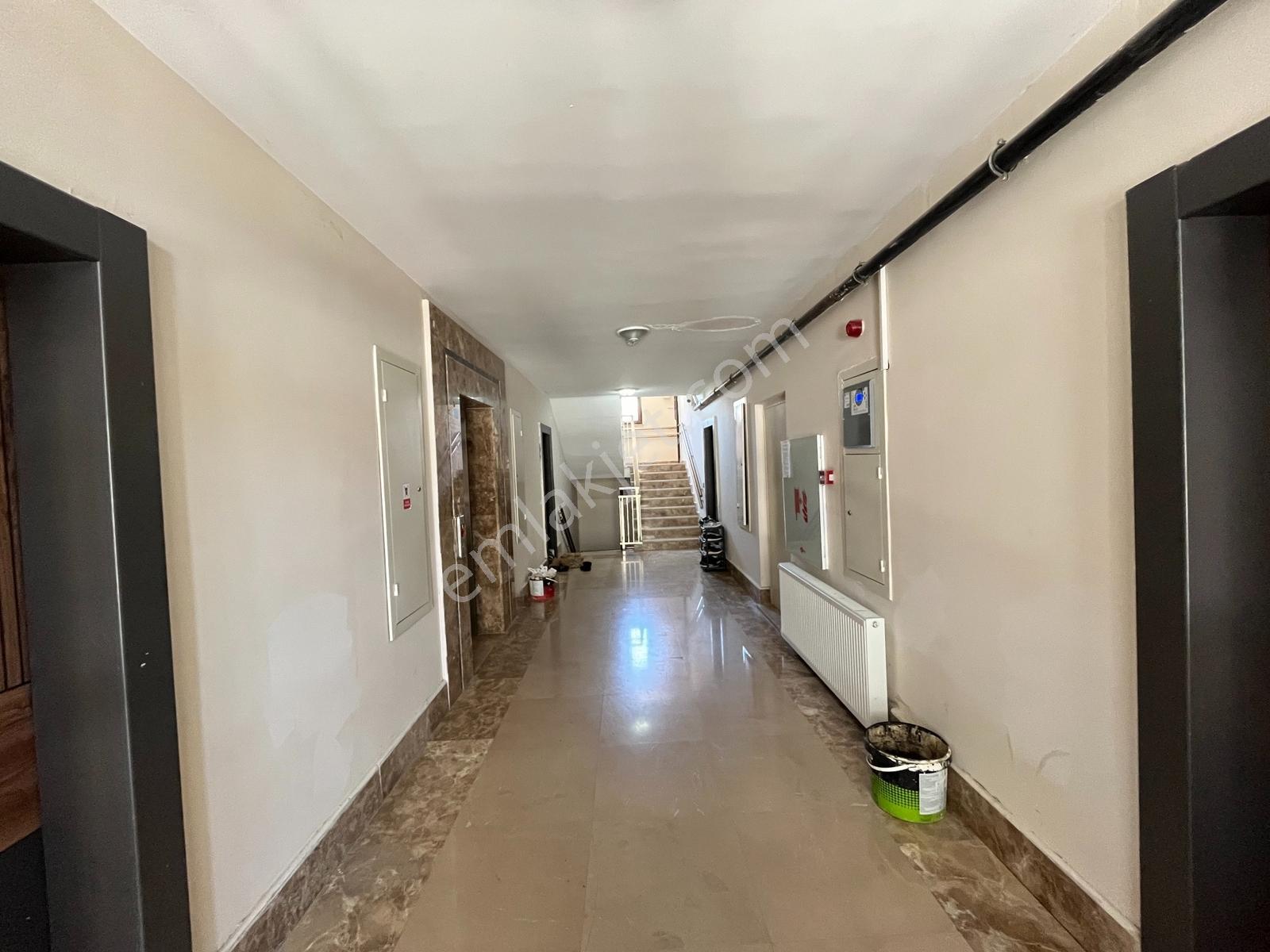 Polis Okulu Yanı Çetinkaya Toki'de Arakat-ankastreli 3+1 Daire - Görsel 9