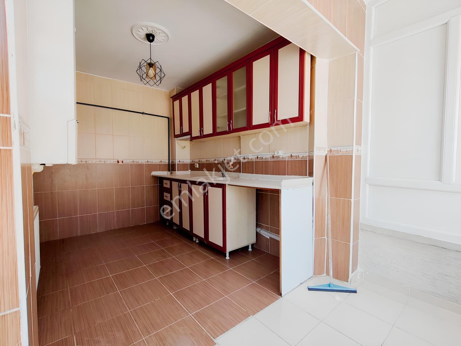 Yılmaz Gayrimenkul Pınarbaşı Mh 3+1 Katta Köşebaşı Daire 120m2.d - Görsel 8