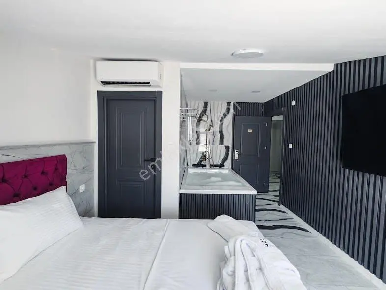 Bayrampaşa Yıldırım 1+0 Günlük Kiralık Jakuzili Stüdyo Daire