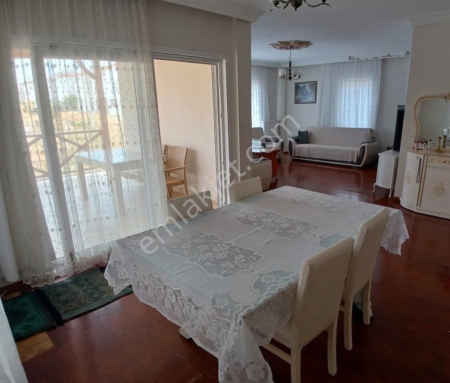 Suadiye Konakları'nda Havuzlu Satılık 5+1 Müstakil Villa - Görsel 3