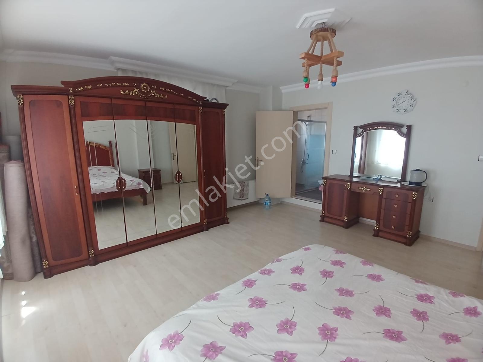 Suadiye Konakları'nda Havuzlu Satılık 5+1 Müstakil Villa - Görsel 29