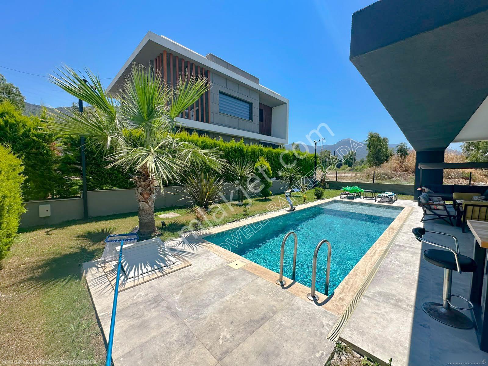 Kuşadası Güzelçamlı'da Özel Havuzlu, 3+1 Müstakil Villa - Görsel 4