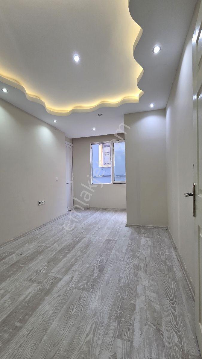 Ayanoğlu Mahallesinde 3+1 140m² Fırsat Daire - Görsel 11