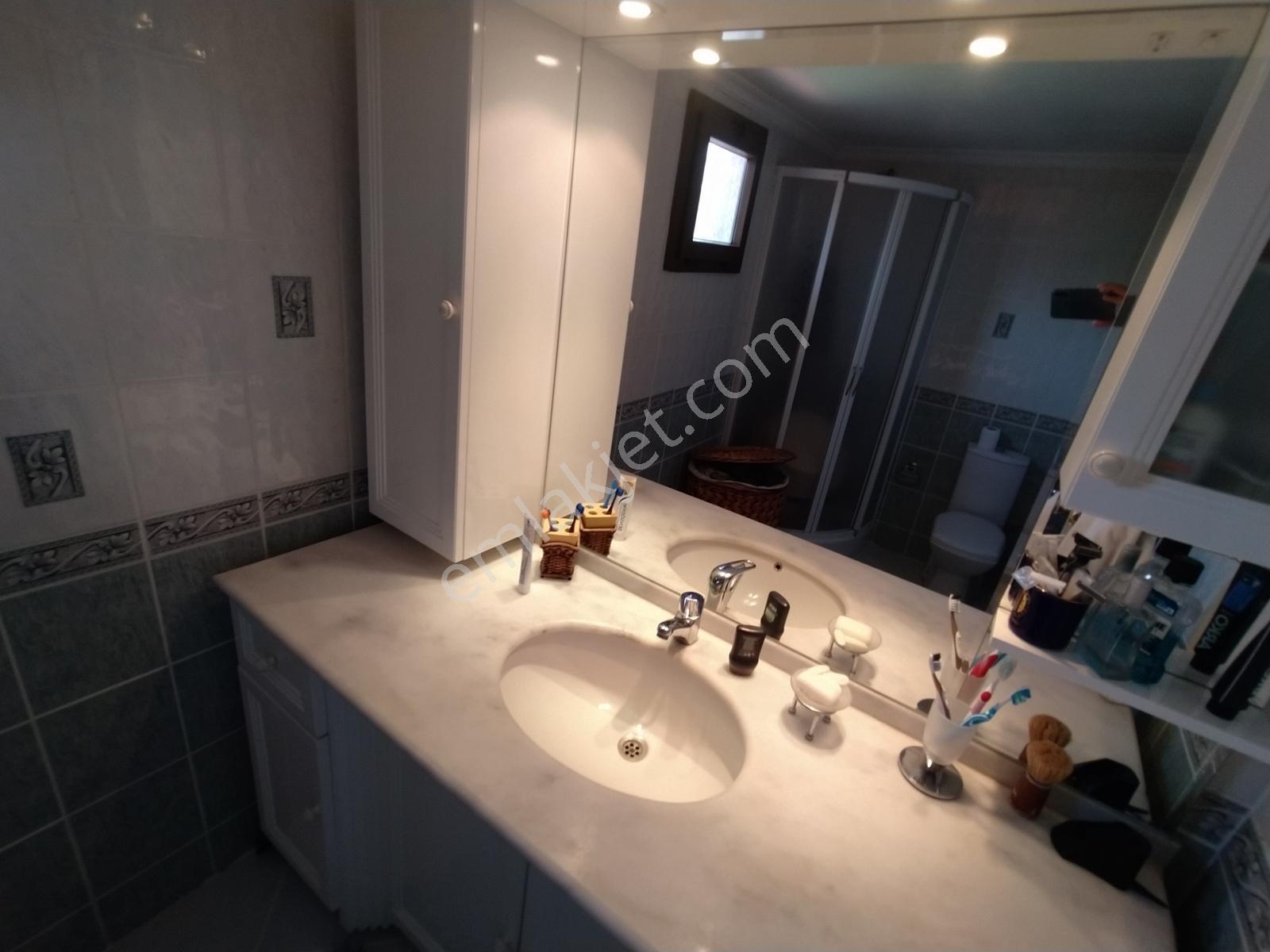 Kemalpaşada Site İçi Müstakil 4+1 Villa 250m2 Konut(1000m2bahçe) - Görsel 28