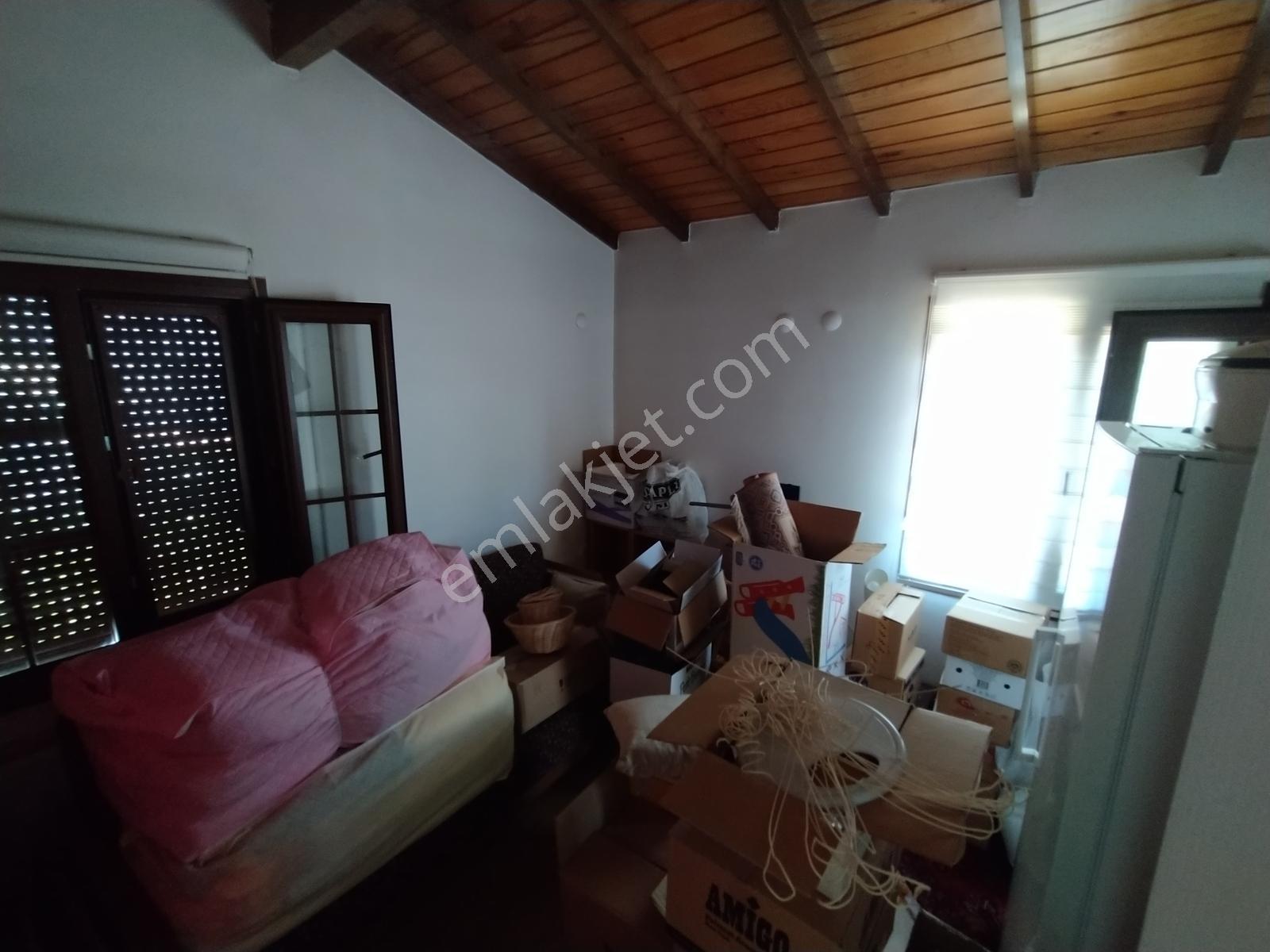 Kemalpaşada Site İçi Müstakil 4+1 Villa 250m2 Konut(1000m2bahçe) - Görsel 25