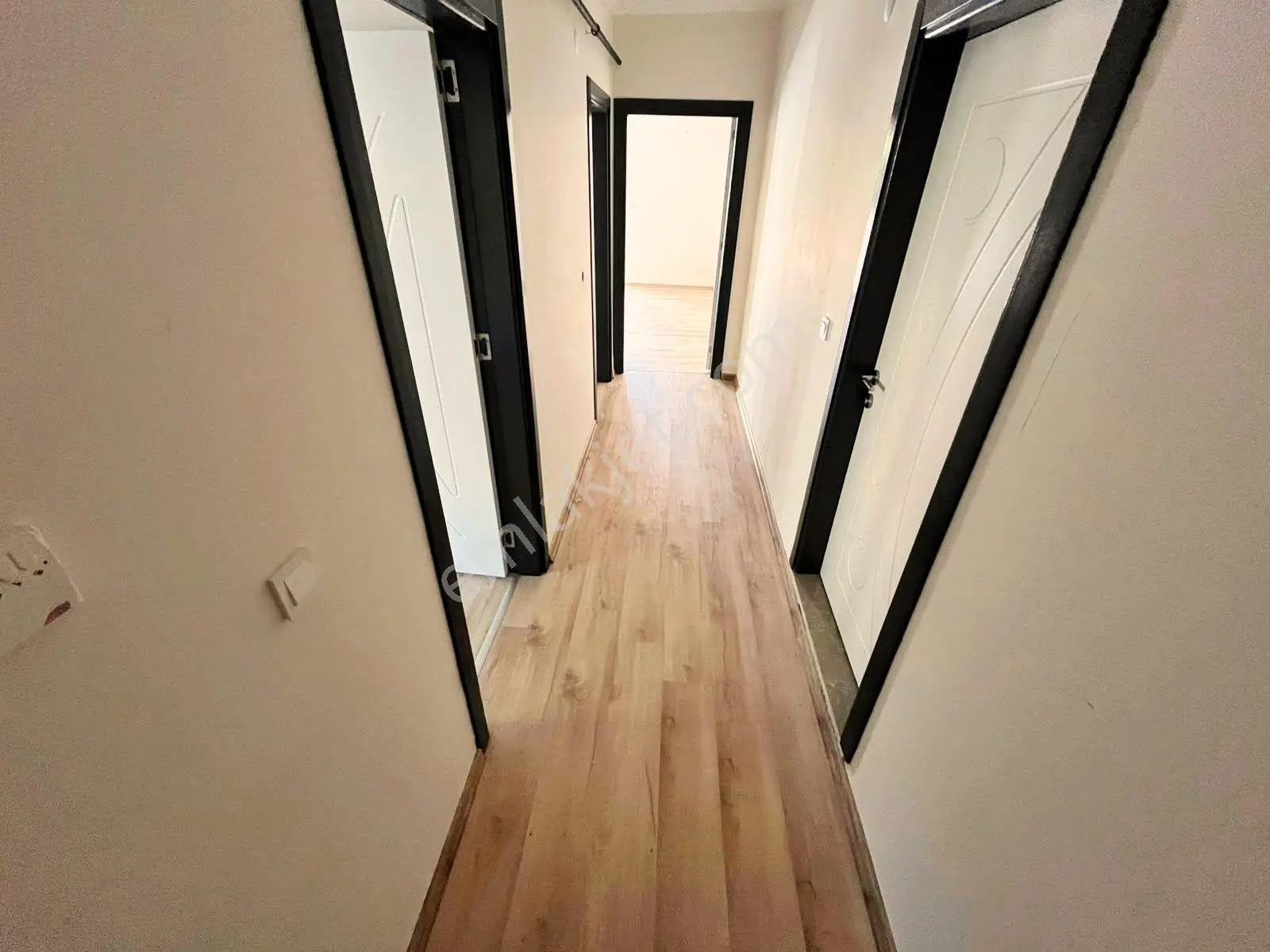 Blue Life Egenden Gerçek İlan Tuzcumuratta Satılık Doğalgaz Kombili Ön Cephe 2+1şık Daire - Görsel 28