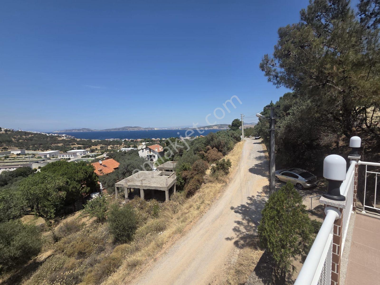 Yenifoça'da Tam Müstakil Doğa Ve Deniz Manzaralı Satılık Villa - Görsel 22