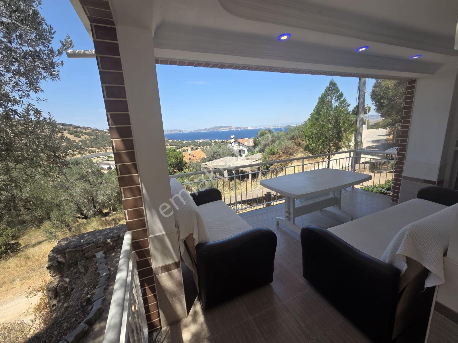 Yenifoça'da Tam Müstakil Doğa Ve Deniz Manzaralı Satılık Villa - Görsel 2