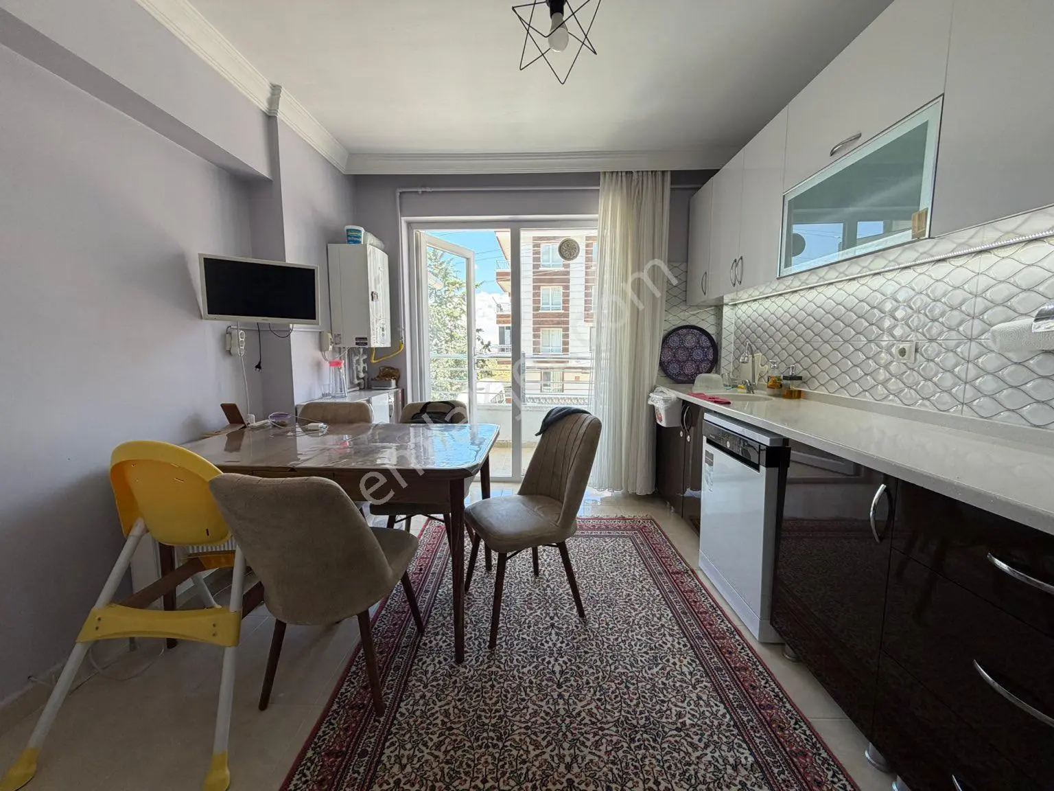 Kanuni Mahallesin'de 4+1 150m² E.banyolu 1.kat Satılık Yeni Bina - Görsel 4