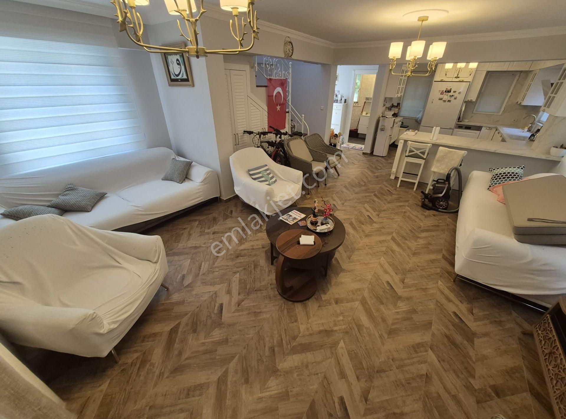 Güre'de Havuzlu Site İçinde Full Eşyalı Satılık Villa - Görsel 11