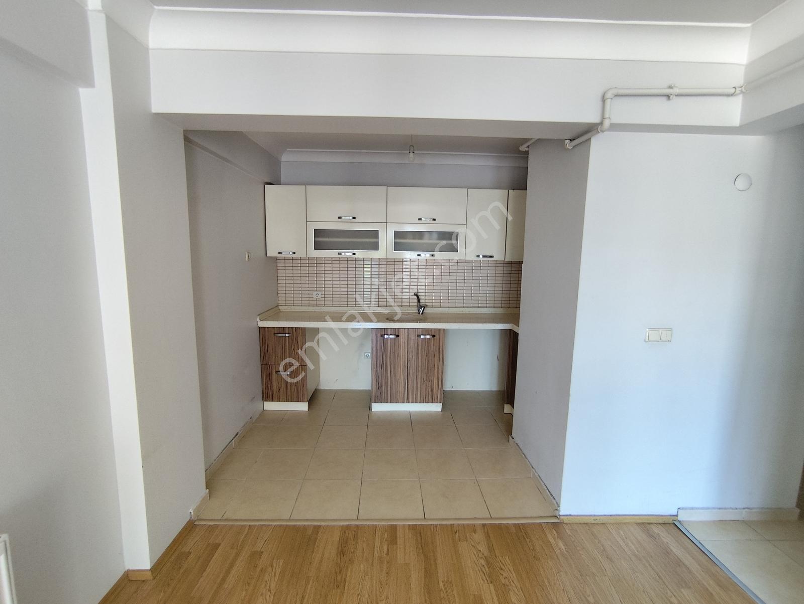 Kocaeli İzmit Yahyakaptan Myra 3 Arakat 1+1 Boş Satılık Daire - Görsel 34