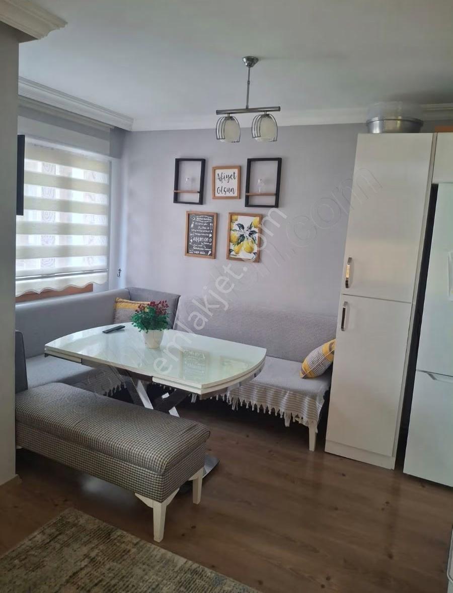 Sevgi Yolu Üzeri 3+1 Satılık Daire