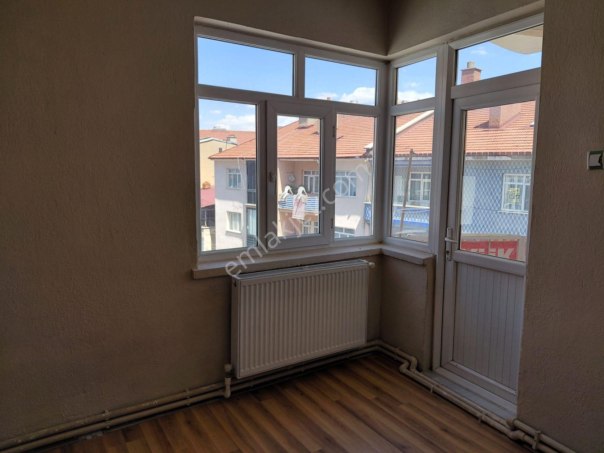 Akşehir Meydan Mahallesi'nde Satılık Ferah 3+1 Daire - Görsel 15