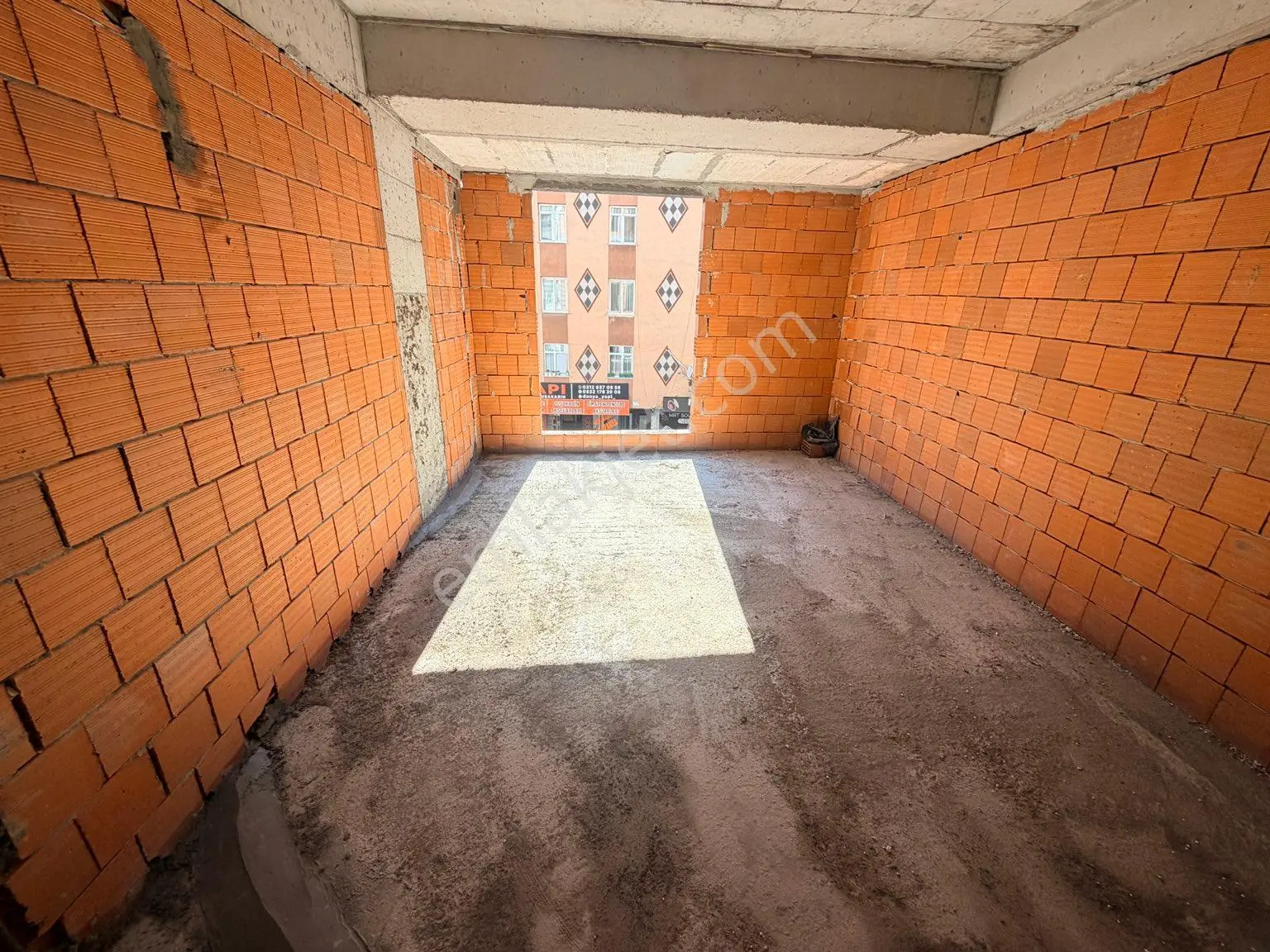 Bahçelievler Kocasinan Cadde Üzeri Satılık Sıfır Daire 2+1 3 Kat - Görsel 3