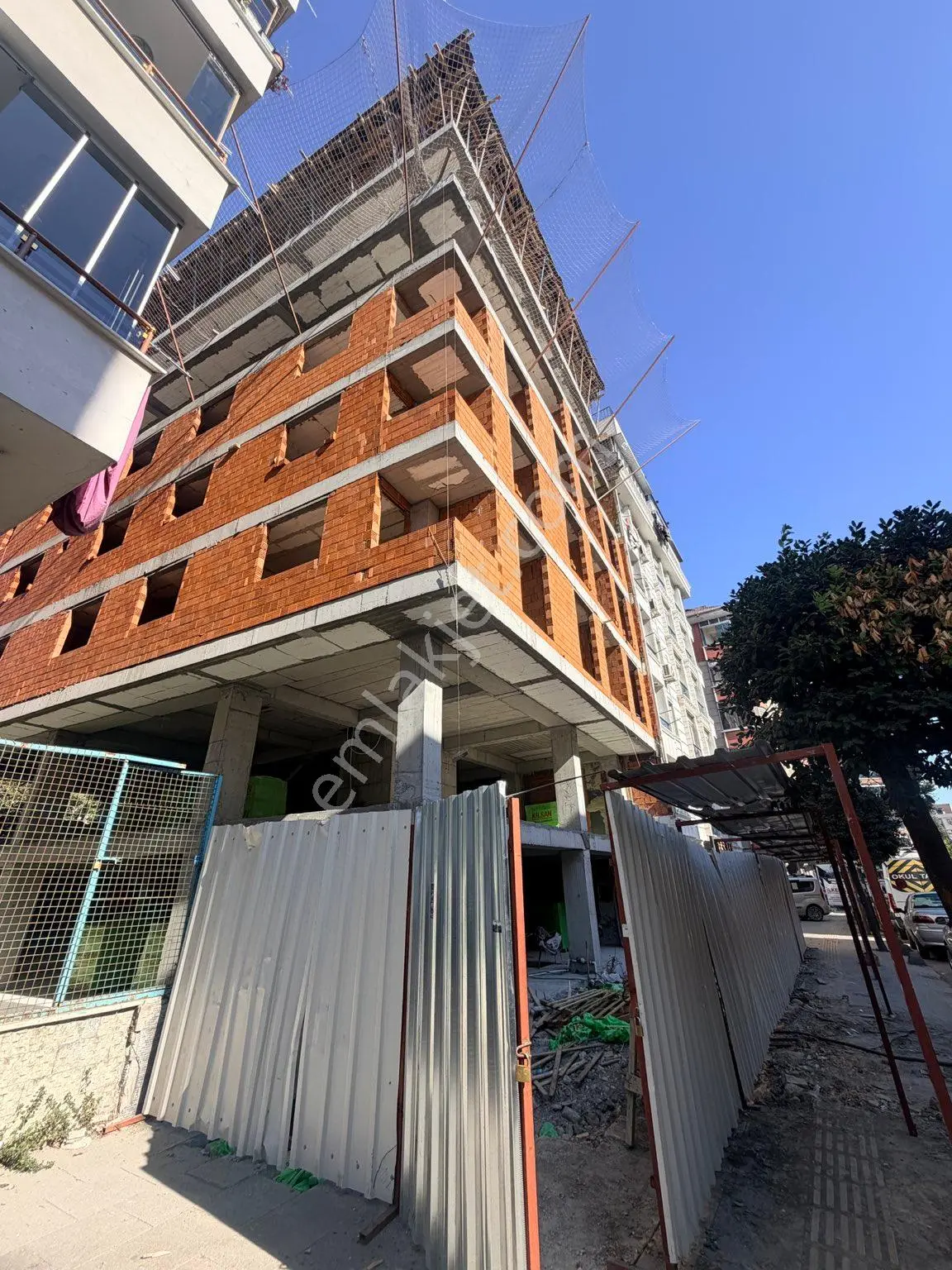 Bahçelievler Kocasinan Cadde Üzeri Satılık Sıfır Daire 2+1 3 Kat