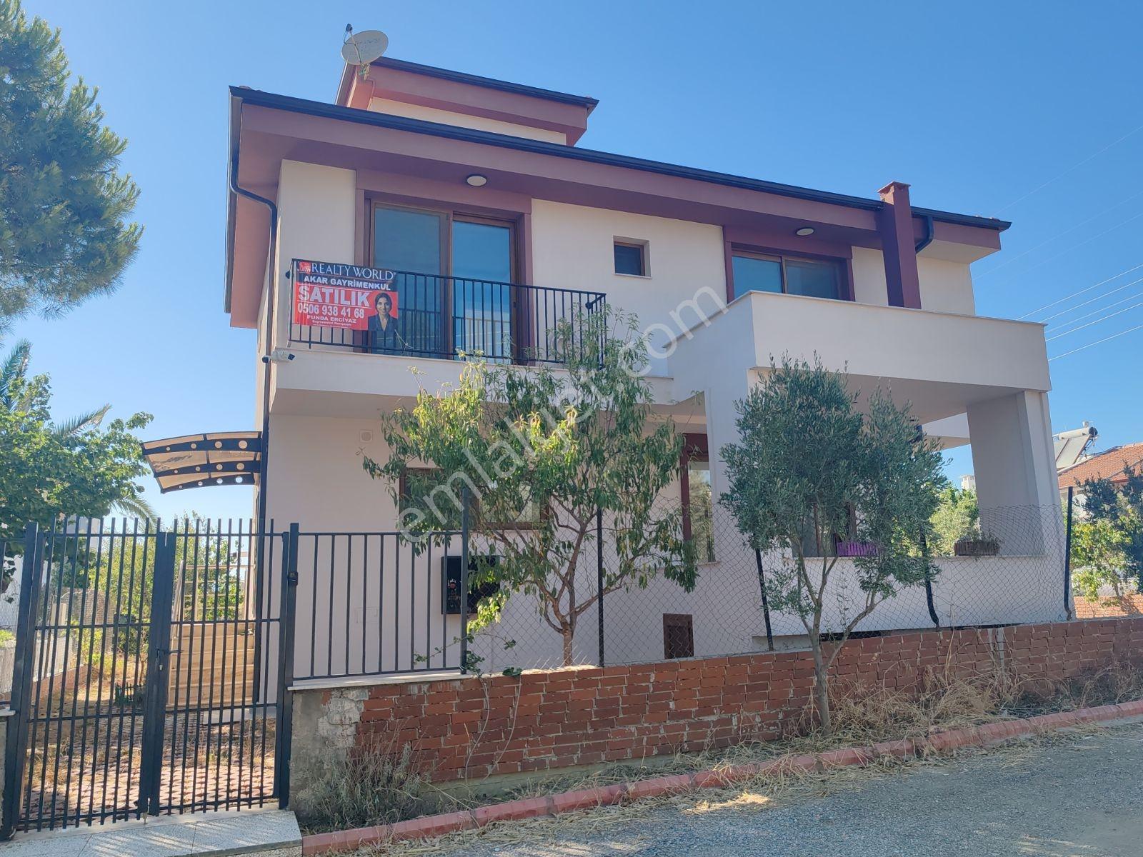 Akarca Müstakil Denize Yakın 3+1 Ebeveyn Satılık Villa Rw Akar - Görsel 15