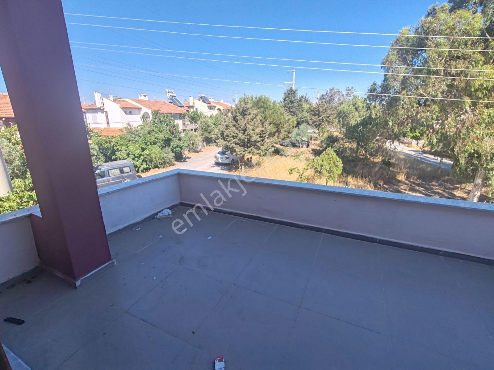 Akarca Müstakil Denize Yakın 3+1 Ebeveyn Satılık Villa Rw Akar - Görsel 16