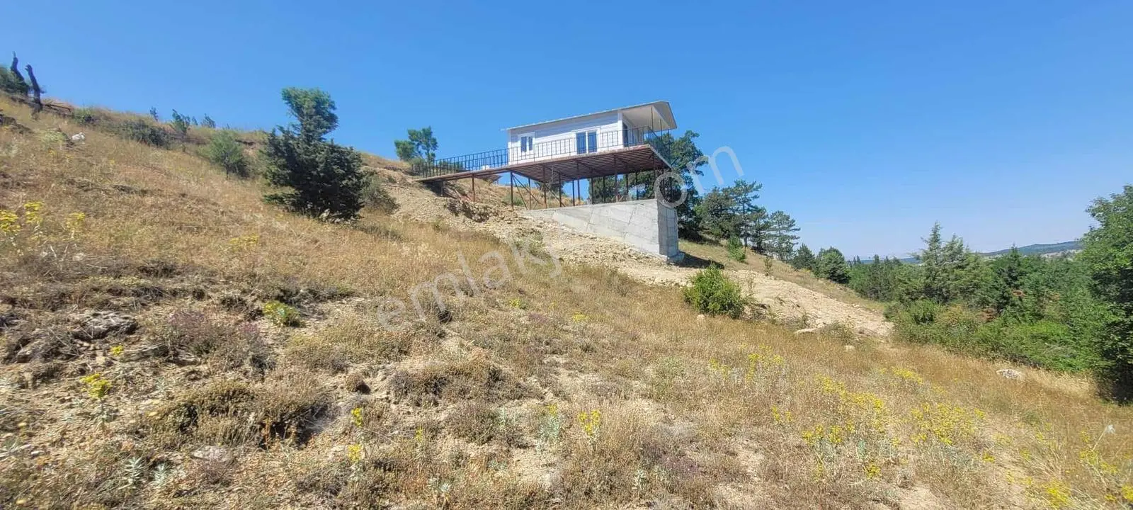 Burdur Aziziyede Köy İçi İmarlı 614 M2 Arsa