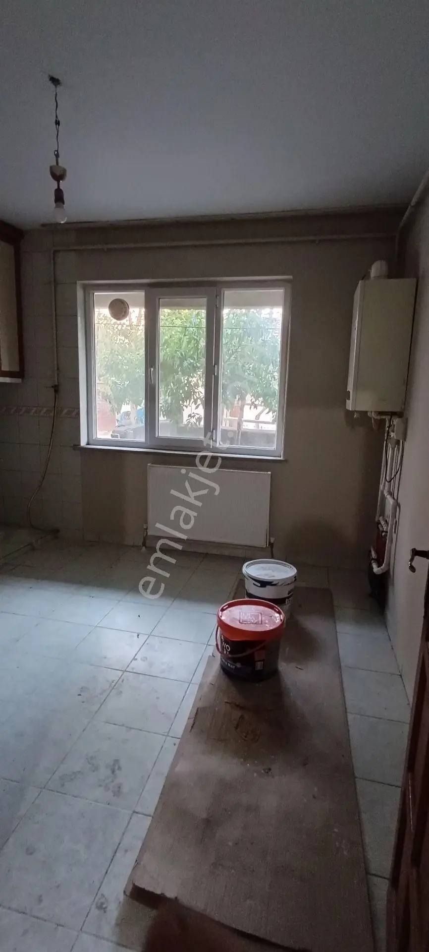 Gazi Mahallesi'nde Merkezi Konumlu 2+1 Kiralık Daire - Görsel 4