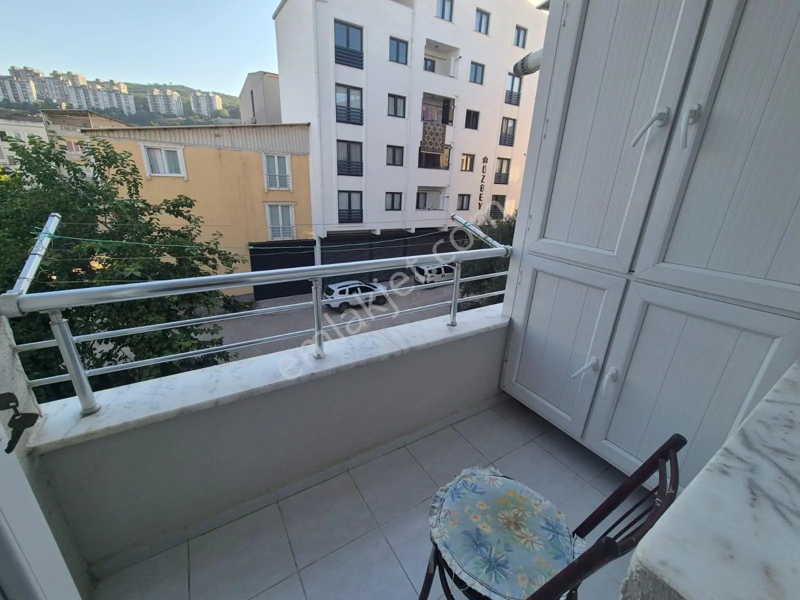 Orhangazi Arapzade Mahallesi'nde Kiralık 3+1 Geniş Daire - Görsel 3