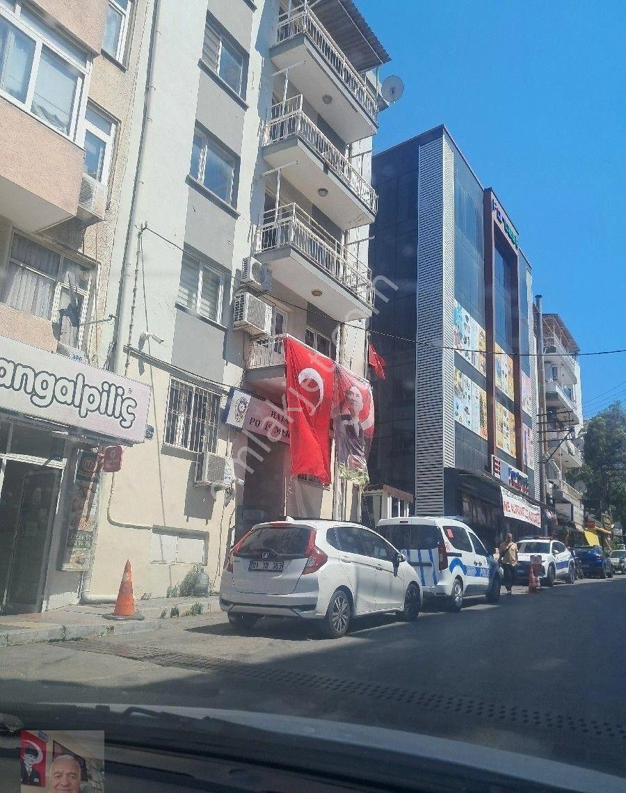 İzmirin Hareketli Lokasyonunda Yatırımlık Dükkan Takasa Uygun - Görsel 8