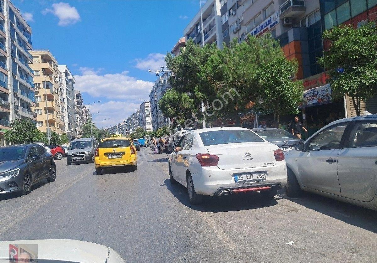 İzmirin Hareketli Lokasyonunda Yatırımlık Dükkan Takasa Uygun - Görsel 13