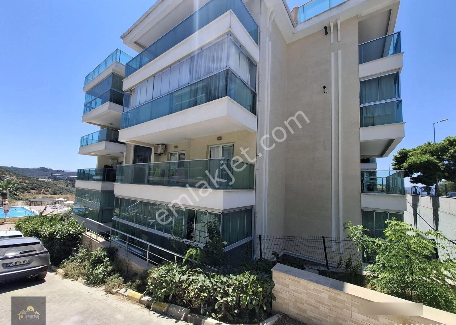 Kuşadası Ege Mahallesinde Satılık Masrafsız 3 Oda 1 Salon Daire - Görsel 2