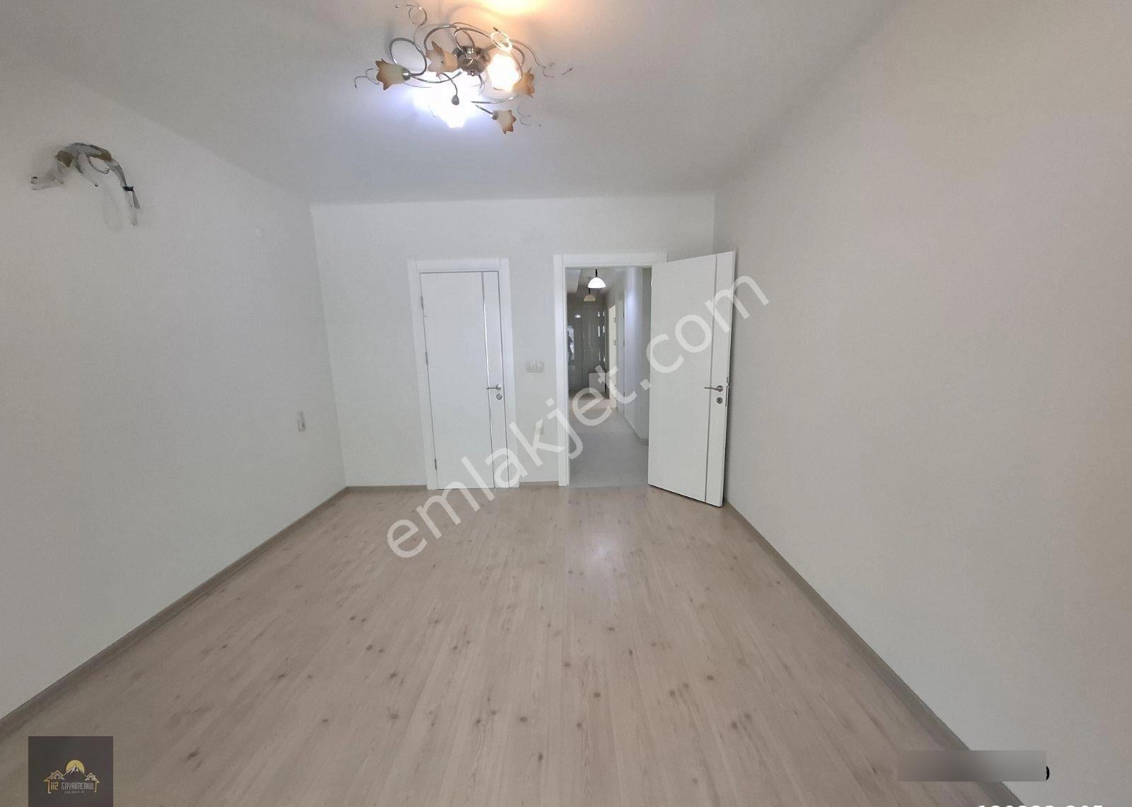 Kuşadası Ege Mahallesinde Satılık Masrafsız 3 Oda 1 Salon Daire - Görsel 31