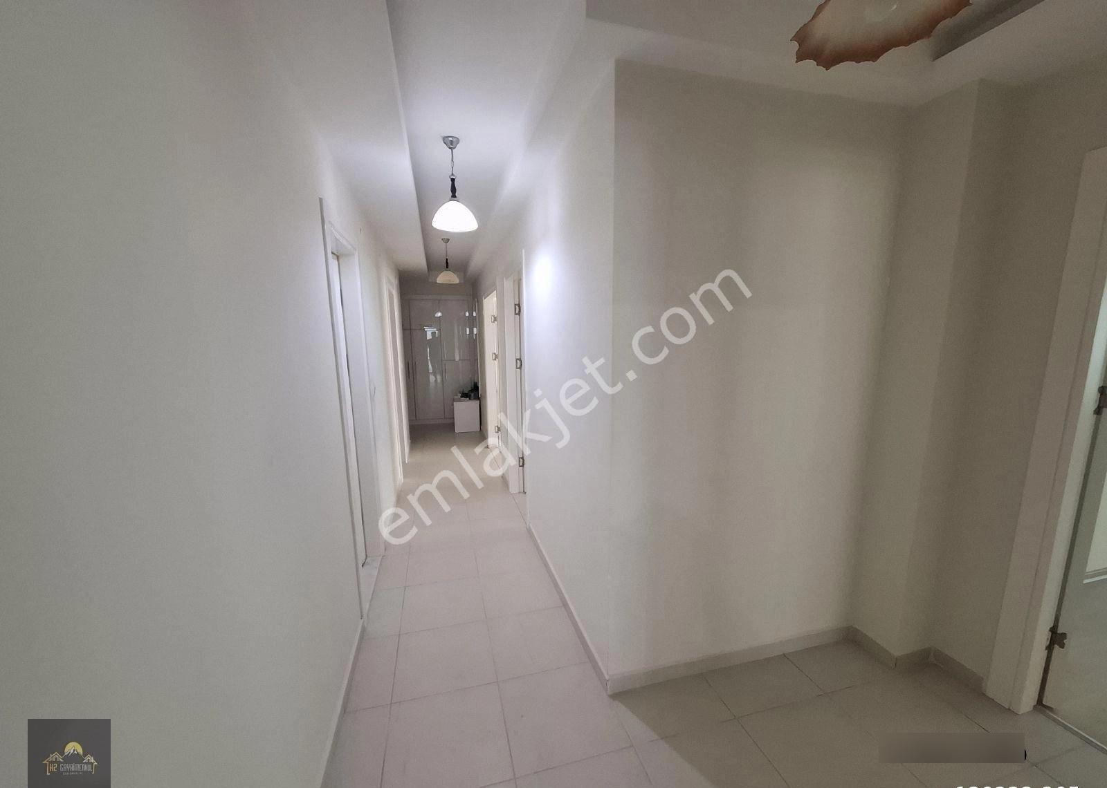 Kuşadası Ege Mahallesinde Satılık Masrafsız 3 Oda 1 Salon Daire - Görsel 24